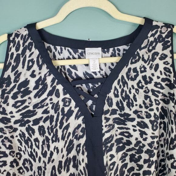Chico's Leopard Lace-Up Cold Shoulder V-Neck Tunic Size 2 - Picture 8 of 8